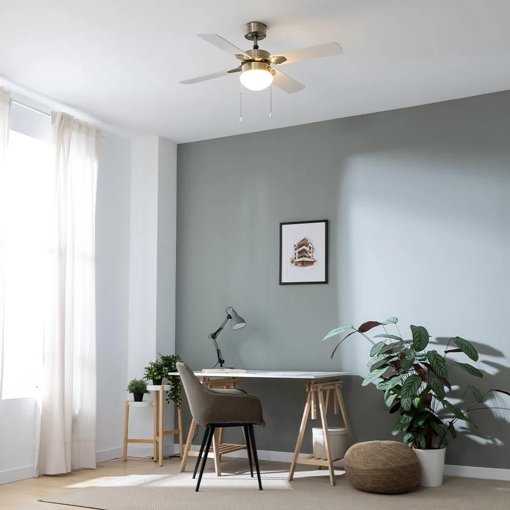 Cecotec - Deckenventilator mit Licht EnergySilence Aero 450 GoldWhite, 50W DC Motor, Durchmesser 106 cm, 3 Geschwindigkeiten, 4 umkehrbaren Flügeln und Winter-Sommer-Modus