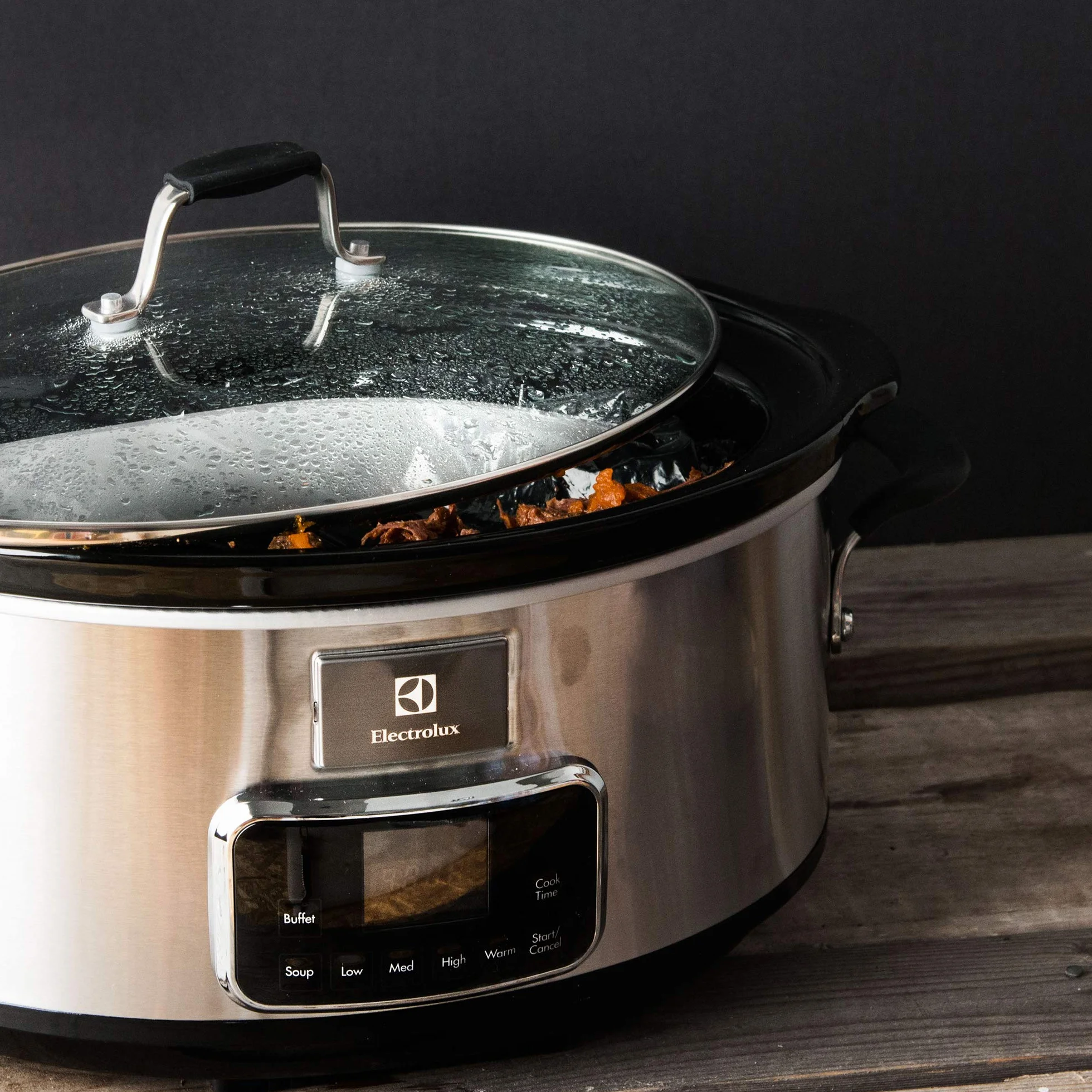 Electrolux ESC7400 Slow Cooker - Slow Cooker aus Edelstahl mit 6 vordefinierten Programmen, 235 W, 6,6 lt