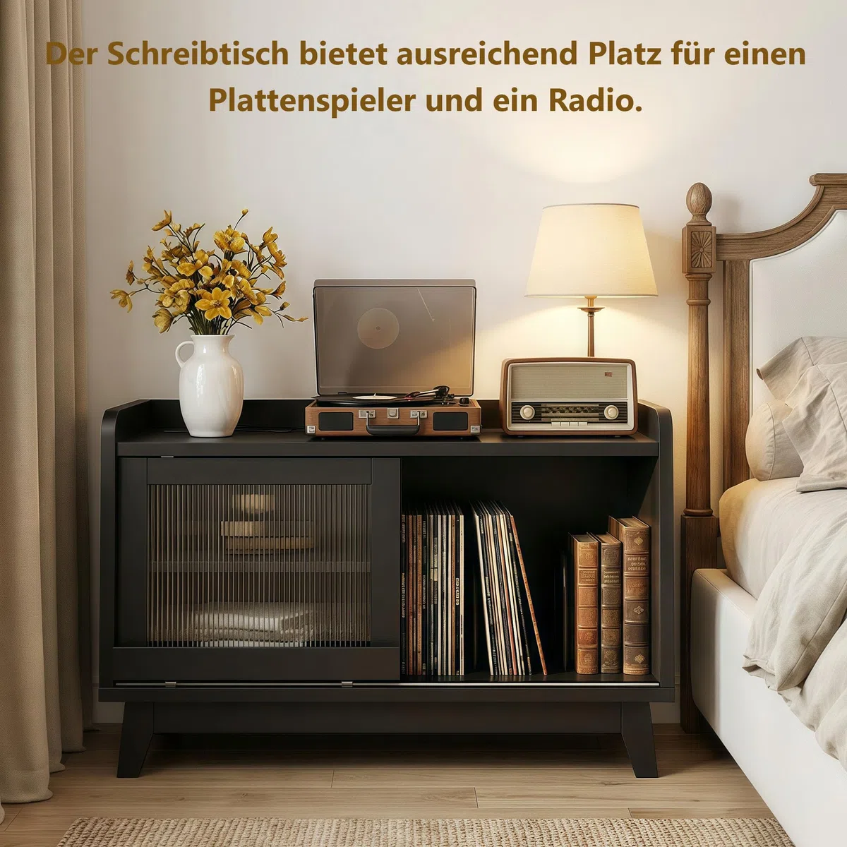 Feonase Plattenspieler Regal mit Steckdose und Glasschiebetür, Holz Plattenspielertisch für über 200 Schallplatten, offener Stauraum, ideal für das Wohnzimmer (Black)