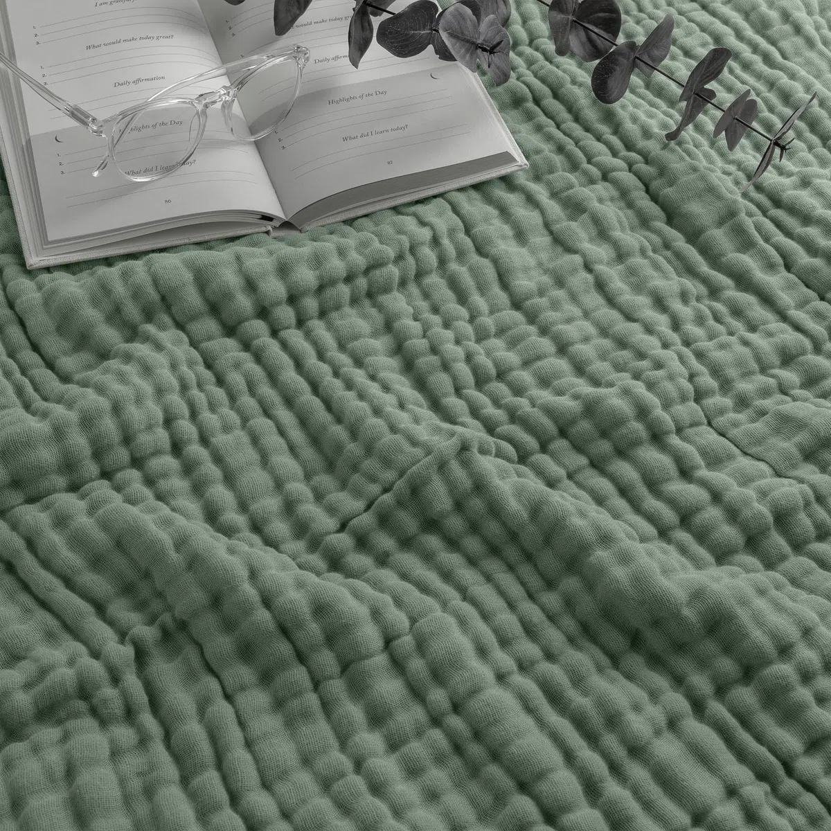 Musselin-Decke für Erwachsene, extra groß, King-Size-Größe, 279 x 228 cm, 6-lagig, kühlende Baumwolle, weich, atmungsaktiv, warm, Überwurf für Schlafzimmer, Wohnzimmer, Couch (Farn, King – Musselin)