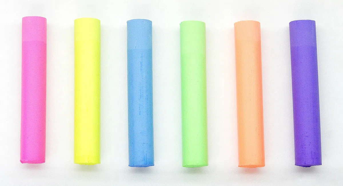 Auf vier Farben DCK-72-4C 72 Einheiten in Japan Physik und Chemie Dasutoresu fluoreszierende Kreide (Japan-Import)