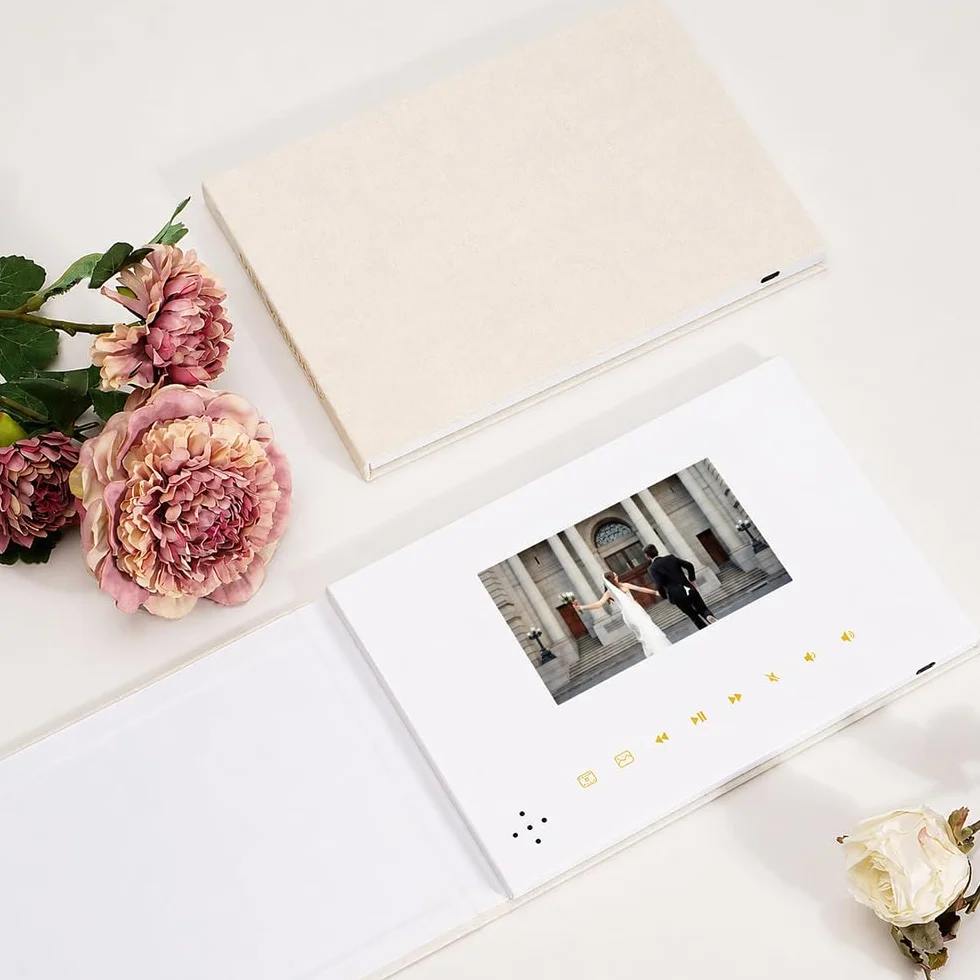 Luxuriöses Leinen-Videobuch, blanko, anpassbares Video und Nachrichten, 12,7 cm (5 Zoll) IPS-Display, wiederaufladbarer Akku, 3-Stunden-Videowiedergabe, ideal für personalisierte Geschenke