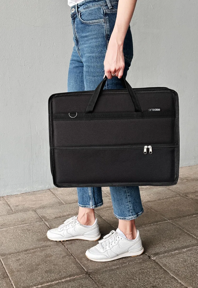 Le'arte Artcase max DIN A3 – Harte Künstlermappe, Zeichenmappe A3, Dokumententasche, 49 x 36 x 7 cm, Kunst-Transportmappe, Wasserdicht, Großformat, Hardcover (Black)